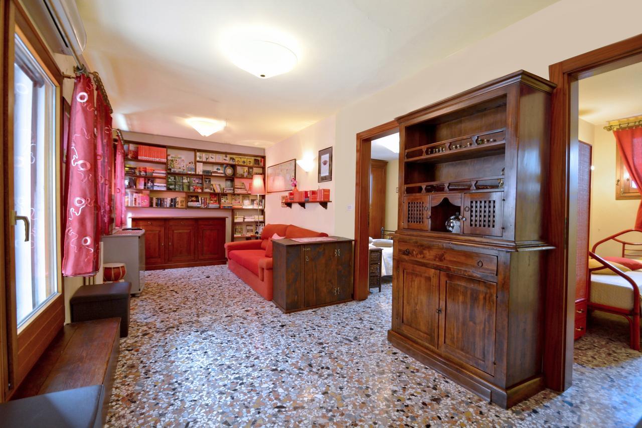 Ve.N.I.Ce Cera Casa Della Zia Apartment Венеция Екстериор снимка